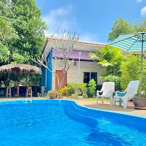 Canal Nai Yang Beach