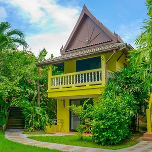 Chez Charly Guest house Nai Yang