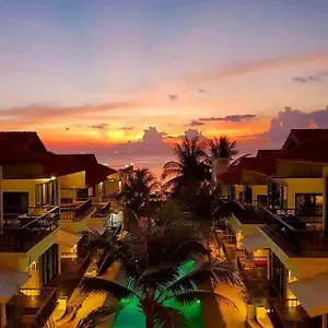 Simple Life Cliff View Resort Ko Tao